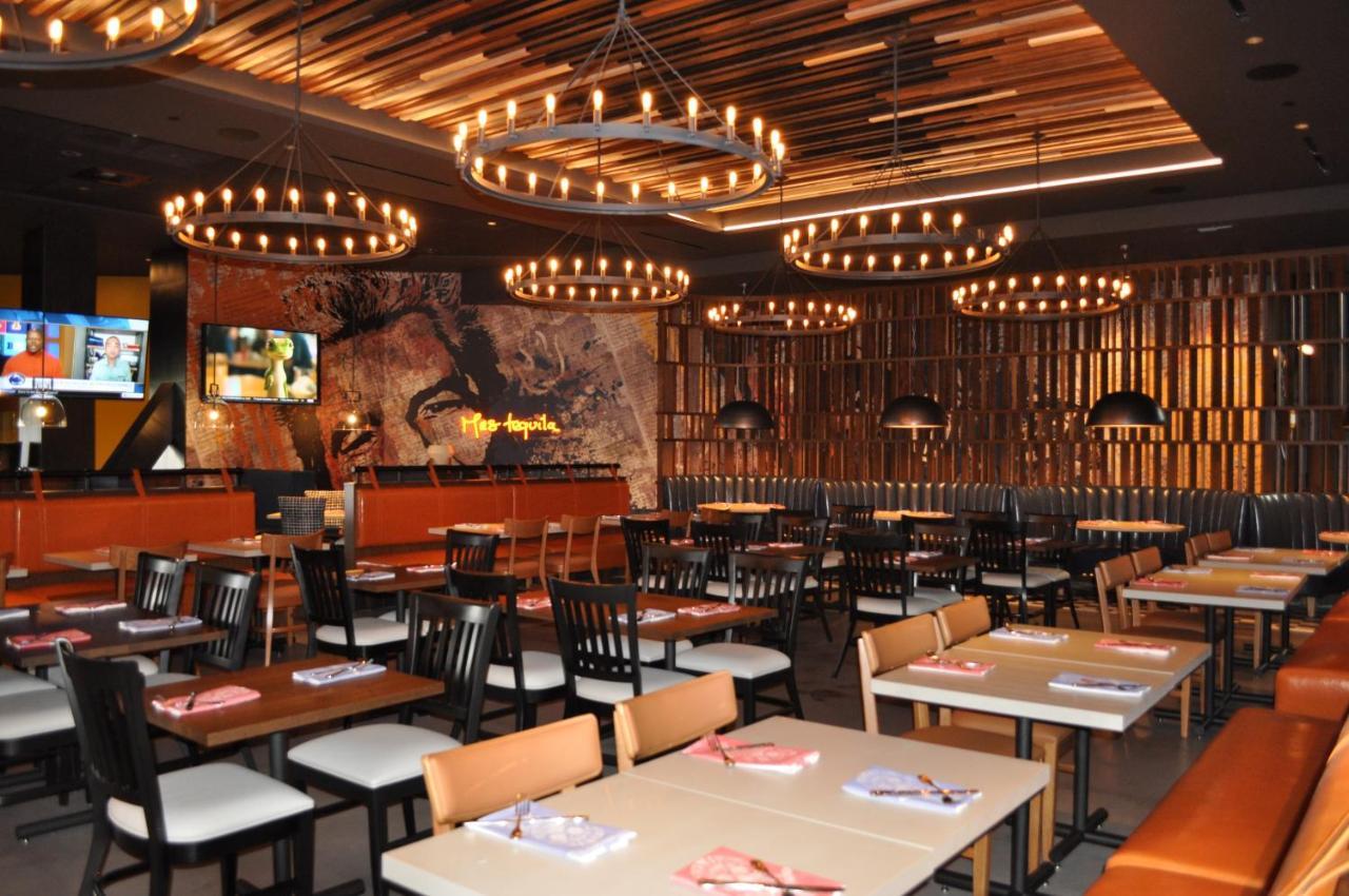康瑟尔布拉夫斯哈拉斯赌场&酒店 外观 照片